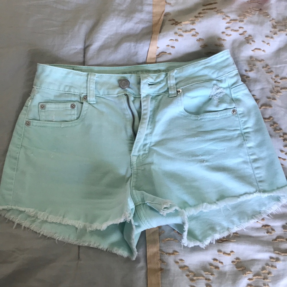 High-waisted American eagle shorts